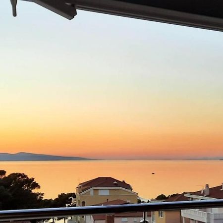 Vila Doris Hotell Baška Voda Eksteriør bilde